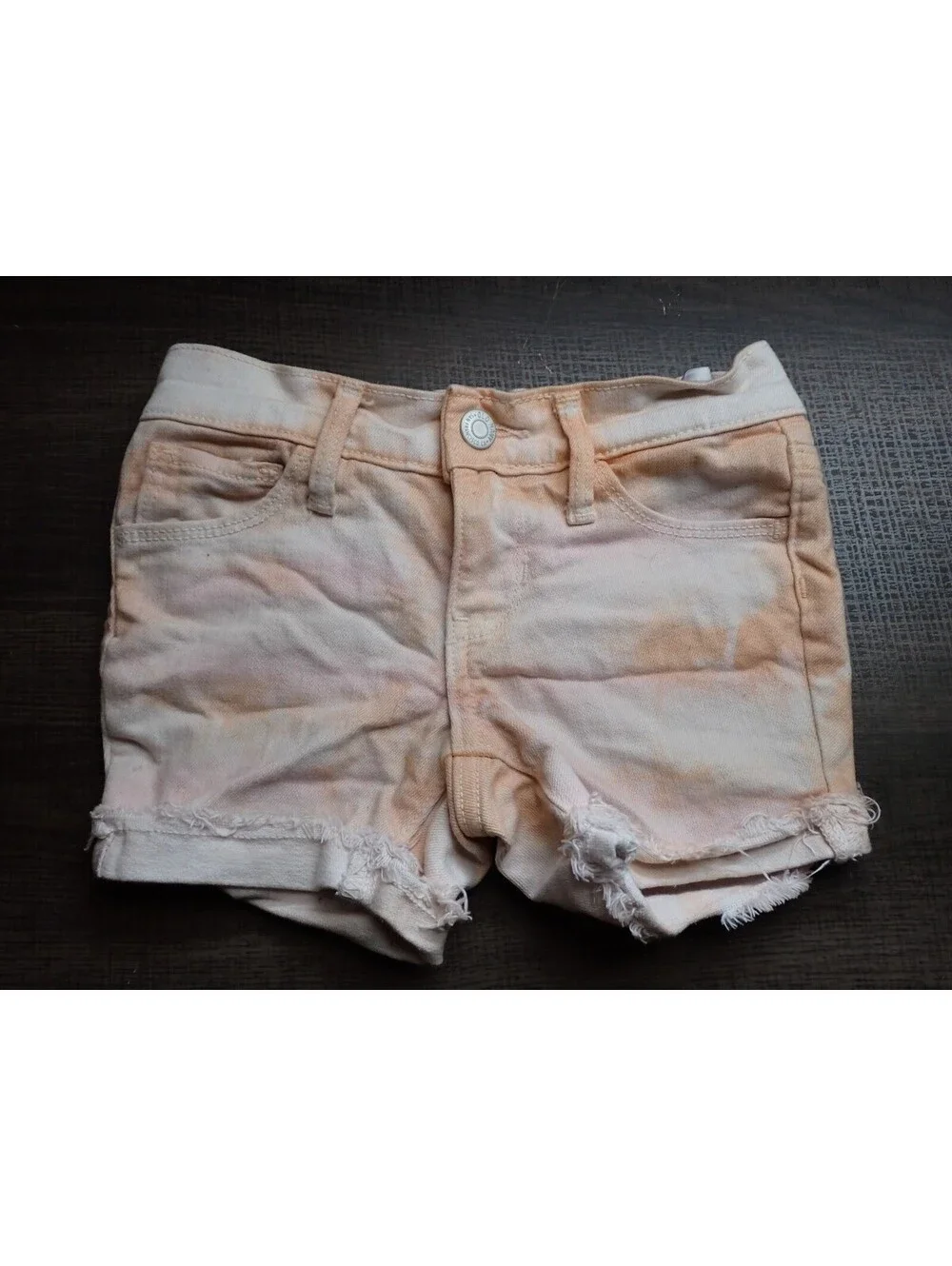 Kids Old navy peach denim shorts
